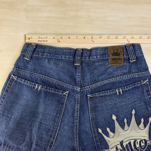 Vintage Y2K JNCO Crown Embroidery Size 30 Long 20"‎ Inseam Shorts - Picture 3 of 14